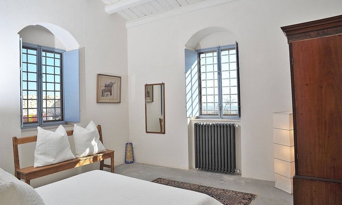 Noto Villa | Secluded Villa With Large Pool And Spectacular 180 Degree Sea Views.