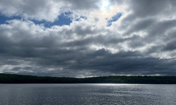 Fitzwilliam House | Secluded waterfront 2-bedroom/2 bath on private 152 acre Sportsman's Pond.