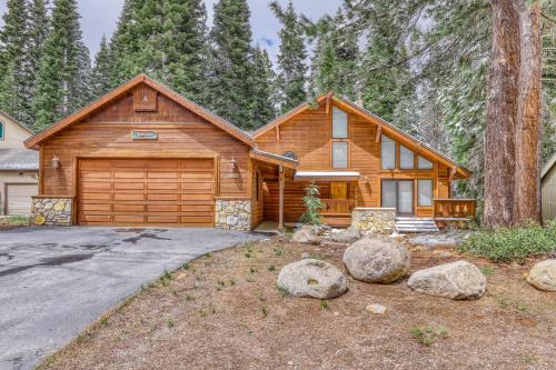 Truckee House | Seclusion in Style