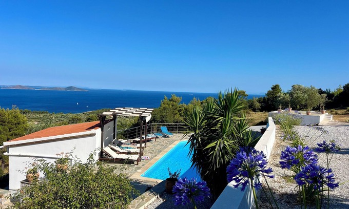 Alonissos Villa | Seclusion & privacy in Alonissos 3BR Luxury Pool Villa with dream view