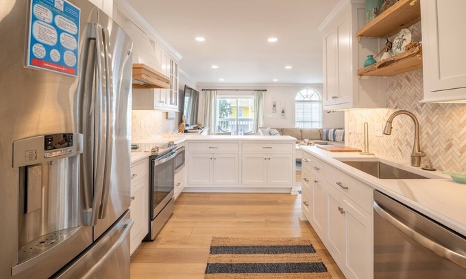 Kure Beach House | Second Row - Ocean View - Near Kure Beach Pier