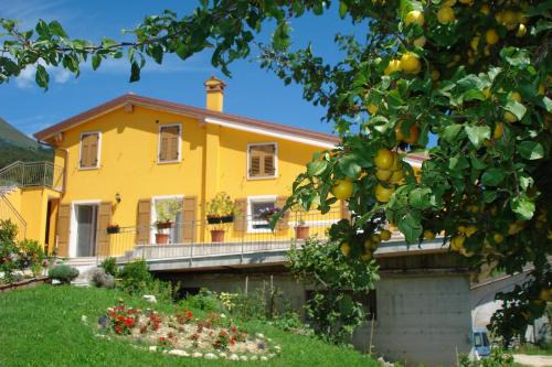 Caprino Veronese Apartment | Secondo Monolocale Ovest
