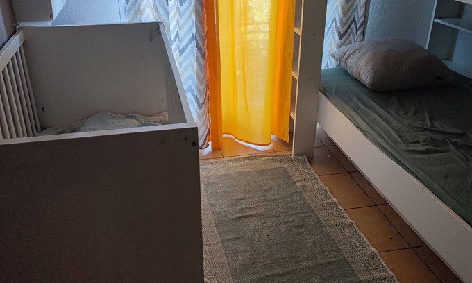 Le Merlan Apartment | Secure apartment close to all amenities.
