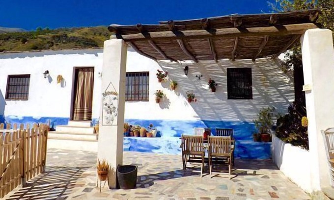 Lanjaron Cottage | Self catering La Encina for 8 people