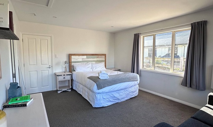 Wanaka Apartment | Self Contained Wanaka Guesthouse