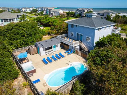 Whalehead Beach House | Semi-Oceanfront with Heated Pool Cabana Ocean Views