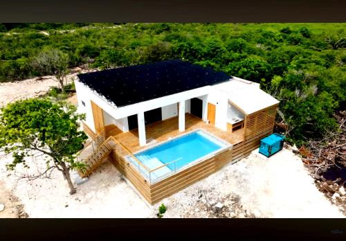 San Pedro Villa | Serendipity Reef Villas Modern Pool Villa Near Secret Beach