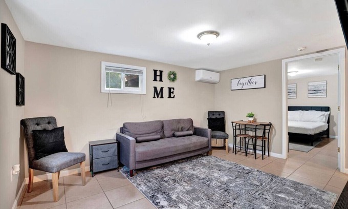 Clarksville Apartment | Serene Downtown Clarksville Villa