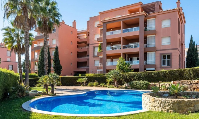 Praia da Rocha Apartment | Serene Ocean 1 BDR Apartment W/Patio by LovelyStay