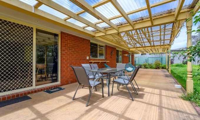 Inverloch House | Serrell by the Sea
