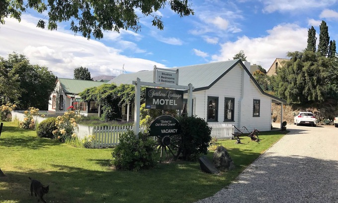 Arrowtown Other | Settlers Cottage Motel