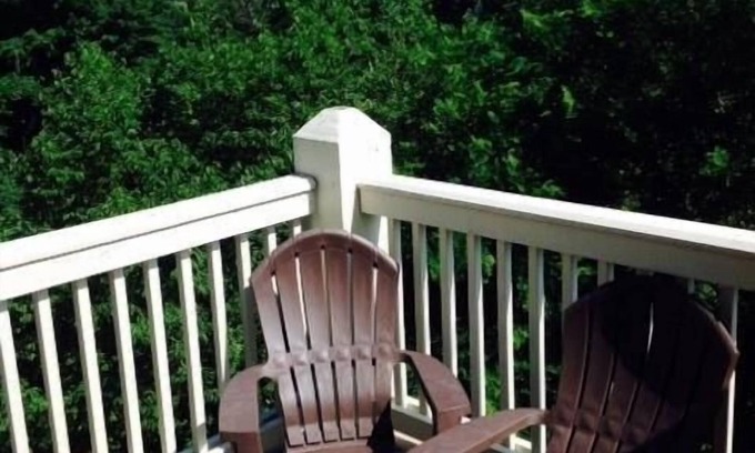 Seven Springs Condo | Seven Springs 4 BR Premium Condo, Mountain Views! by RedAwning - Save 10% on 3 Nights, 15% on 5 Nights!