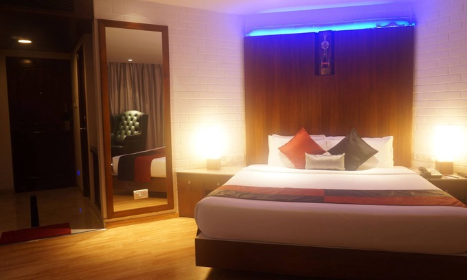 Jayanagar Hotel | SFO Hotel and Suites