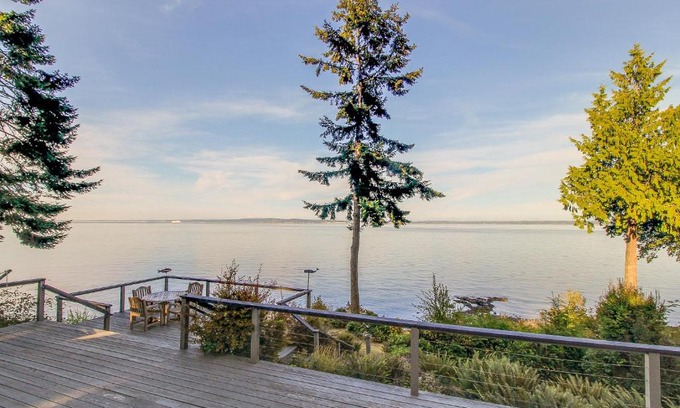 Port Ludlow House | Shanty Too