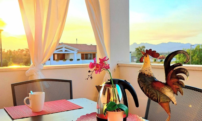 Girasole House | Shardana Blu - Net Zero Home Holiday - Sleeps 4