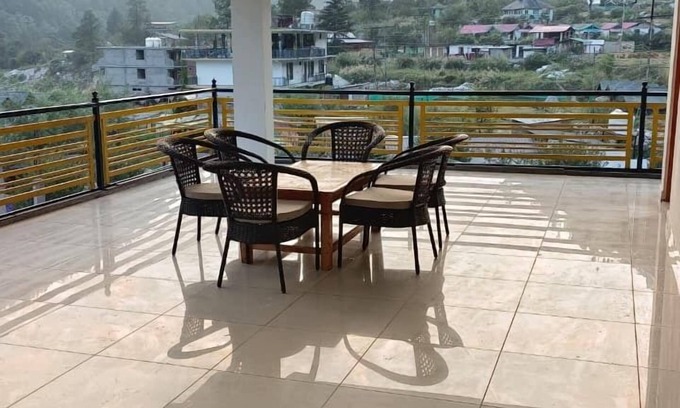 Kasol House | Shesh Besh Guest House & Restaurant