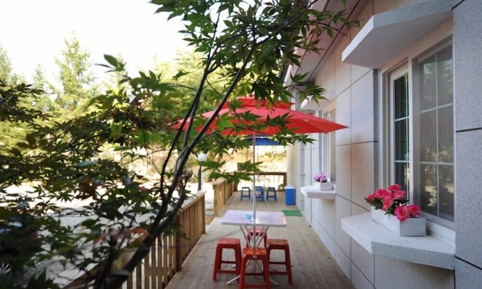 Samgong-ri Apartment | Shiny Town Pension