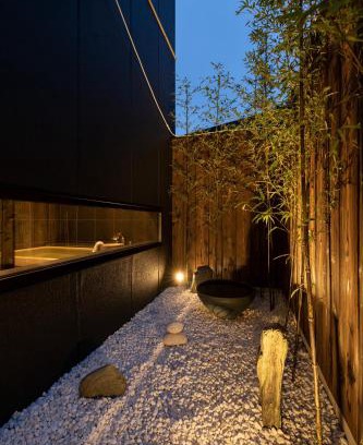 Nishi Villa | Shirakabanoyado - AOARASHI 白樺の宿 - 青嵐
