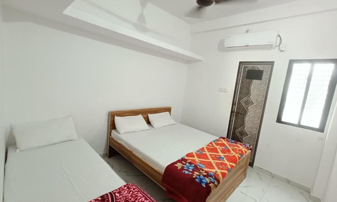 Rajpipla House | SHIV SHAKTI HOMESTAY
