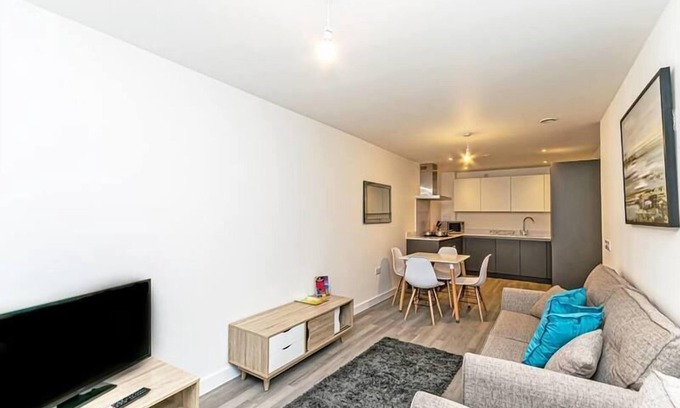Manchester Apartment | Short Term Let Manchester With Parking