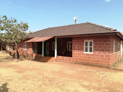 Ganpatipule Hotel | Shree Mahalakshmi Holiday Resort
