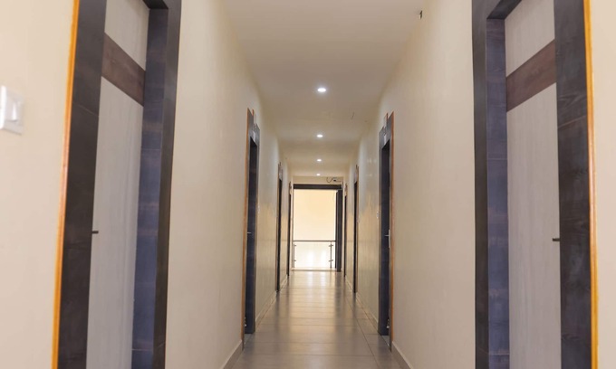 Perundurai Hotel | Shrees Hotel