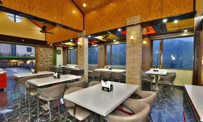 Sitapur Hotel | Shri Narayan Tourist Lodge