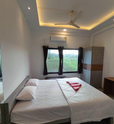 Hatkalangda Hotel | Shri Resort & Lodging