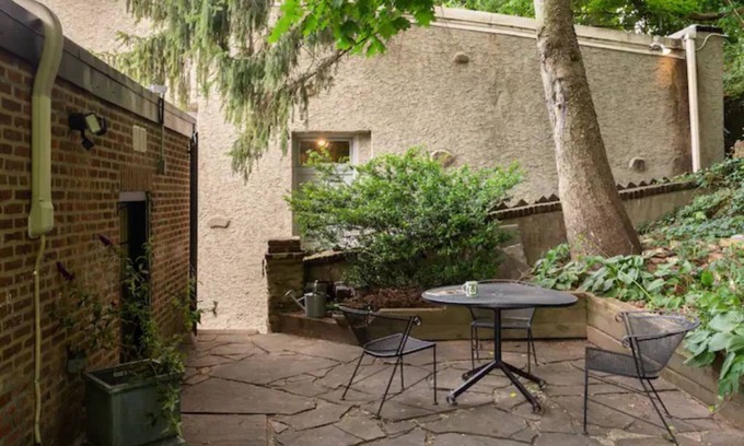 Manayunk Cottage | Shurs Lane Cottage, EV Charging, Free Parking, in the heart of Manayunk