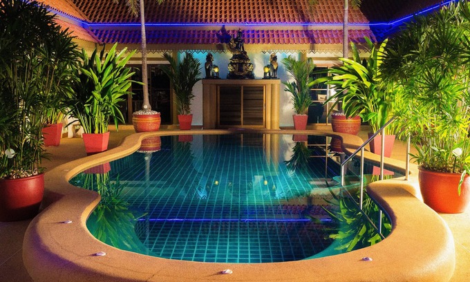 Bang Sare Hotel | Siam Court