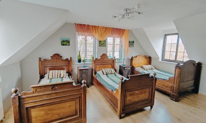 Miroslawiec Apartment | Siedem Ogrodów - Pokoje w Domku Kucharza