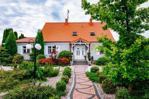 Ryn House | Siedlisko Tros