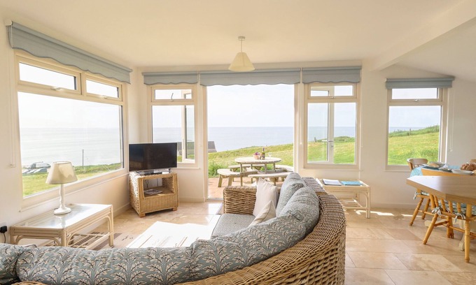 Eype Cottage | Siesta Chalet