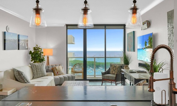 Coconut Grove Condo | Sight of SAIL Boats! Tranquil 1/1.5 Coconut Grove