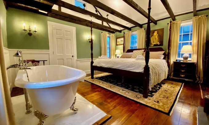 Salem Hotel | Silsbee's by Daniels House