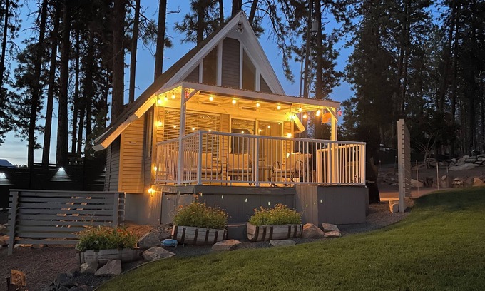 Medical Lake Cabin | Silver Lake Waterfront Cabin