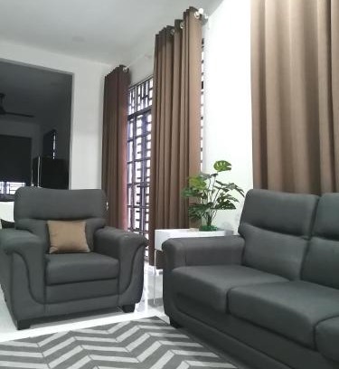 Kampung Gok Kapur House | Simple Home by Aimie Fully Aircond