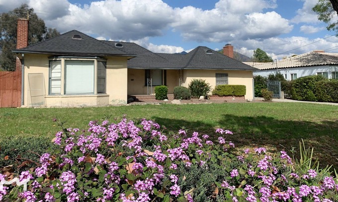 Arcadia House | Single house 3bedroom with big yard in Arcadia