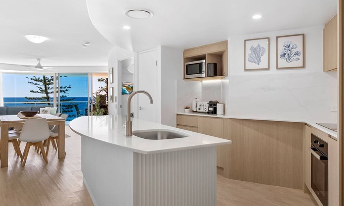 Mooloolaba Apartment | Sirocco 506 - Two Bedroom unit Sleep 6 - FREE WIFI - Located on the front of Mooloolaba Esplanade