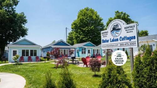 Sister Lakes House | Sister Lake Cottages - private cottage community