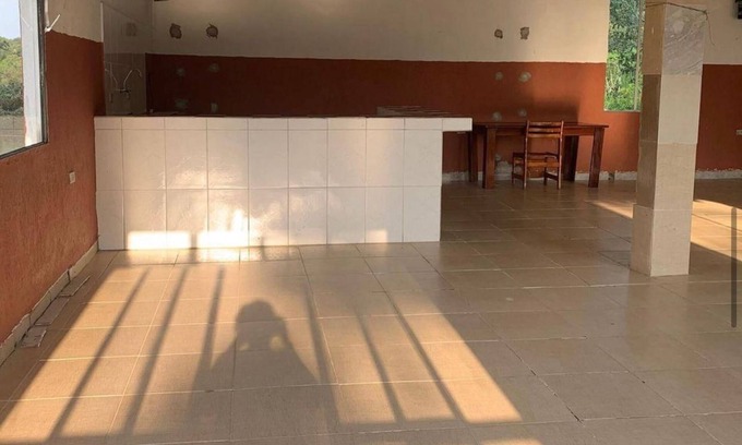 Embu-Guacu House | Site in Embu-Guaçu with ballroom, games and pool!