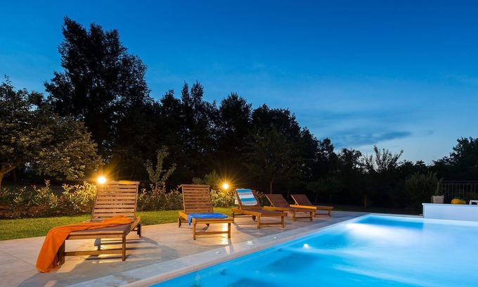 Heki Cabin | Situated in the charming countryside of central Istria, perfect family vacation