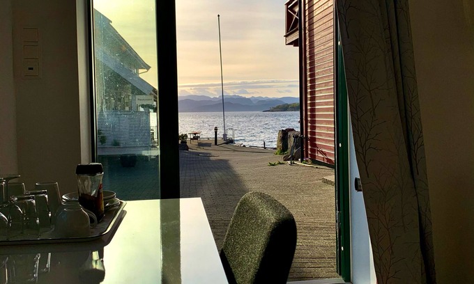 Osthusvik Hotel | Sjøberg Hotell og Ferieleiligheter