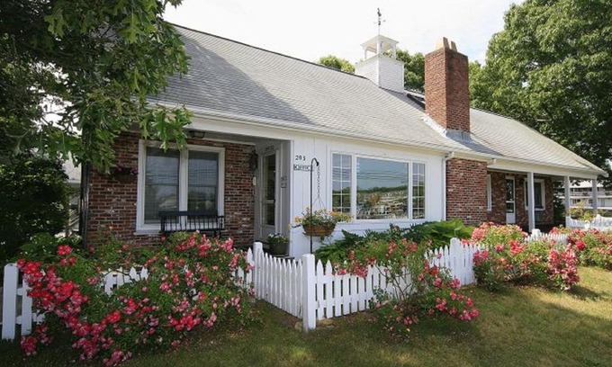 Orleans Hotel | Skaket Beach Motel