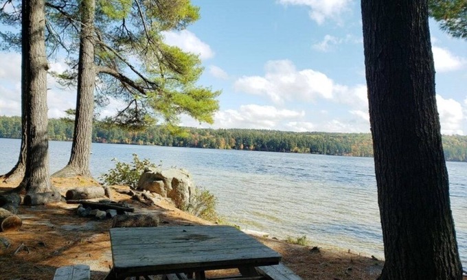 Bridgton House | SKI AND WALK HOME FROM PLEASANT MOUNTAIN EAST CHAIR!