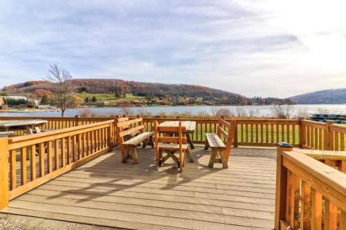 McHenry House | Ski Harbor #15