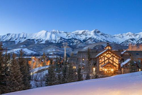 Mountain Village House | Skiin and out Beautiful Mtn Lodge - Affordable too