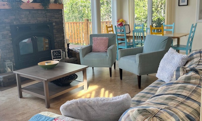 Division No. 7 Cottage | Skipping Stone Lodge at Buffalo Lake - Year Round fun at the Lake!