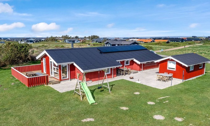 Hjørring House | "Skrallan" - 400m from the sea by Interhome