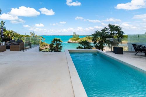 South Palmetto Point House | Sky Cove home